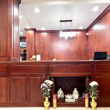 Nyna Villa Guesthouse Kâmpôt Zewnętrze zdjęcie