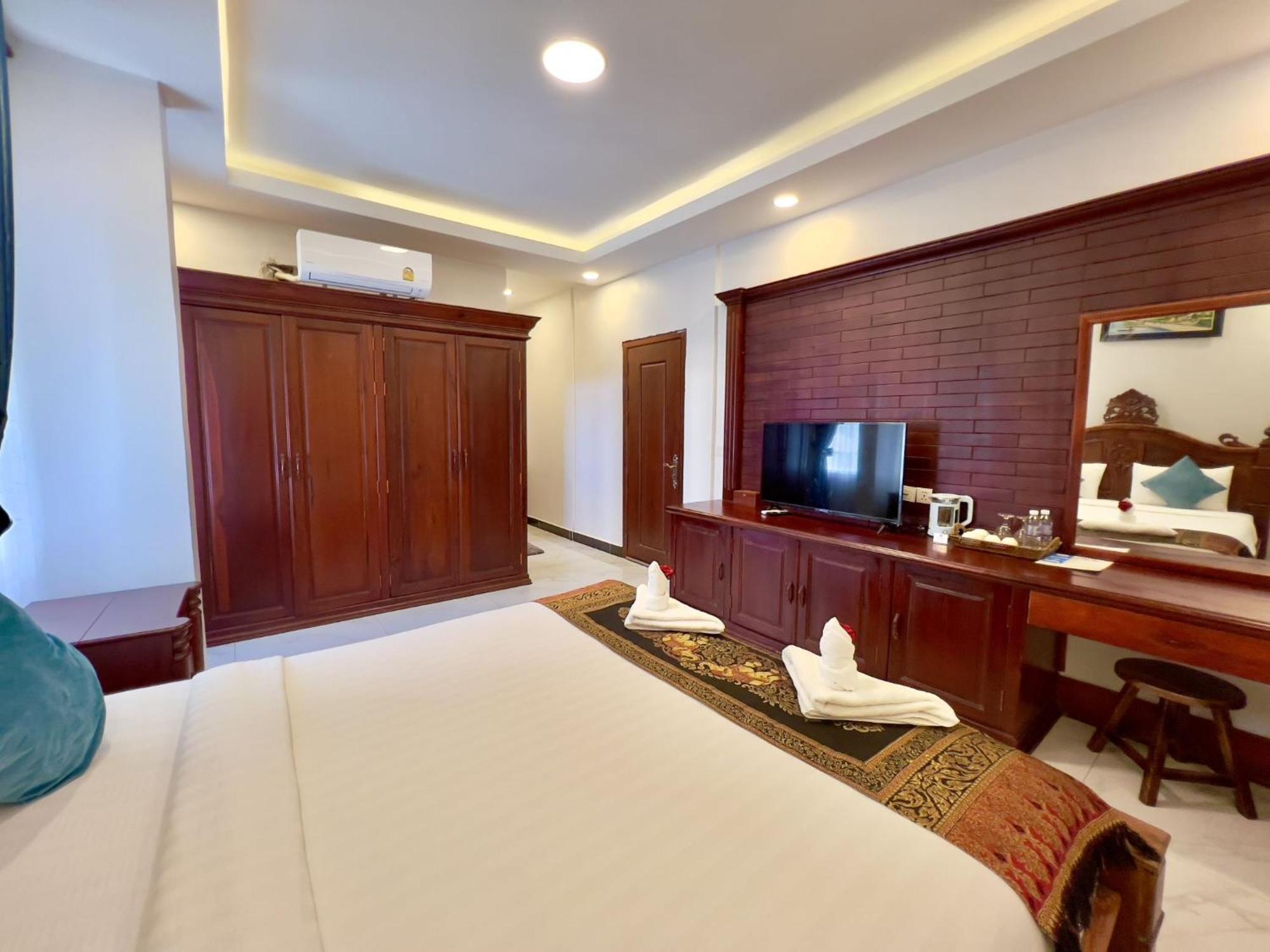 Nyna Villa Guesthouse Kâmpôt Zewnętrze zdjęcie